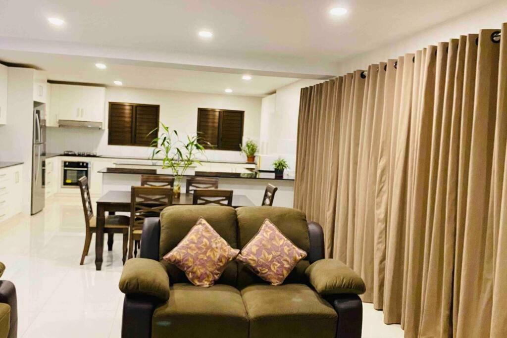 Lovely 4-Bedroom Holiday Home With Free Parking. Lautoka Zewnętrze zdjęcie