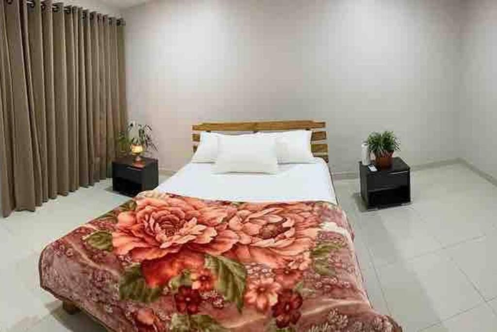 Lovely 4-Bedroom Holiday Home With Free Parking. Lautoka Zewnętrze zdjęcie